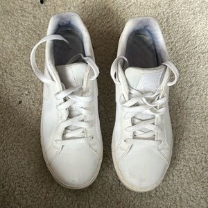 Good condition sneakers